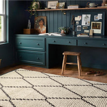 Cargar imagen en el visor de la galería, Alice Collection ALI-04 Cream / Charcoal