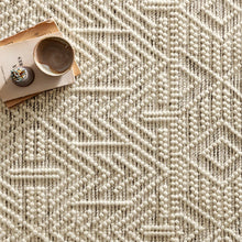 Cargar imagen en el visor de la galería, Noelle Collection NOE-01 Ivory / Black