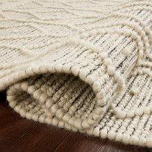 Cargar imagen en el visor de la galería, Noelle Collection NOE-02 Ivory / Black