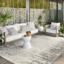 Cargar imagen en el visor de la galería, Rainier Collection RAI-01 Ivory / Grey