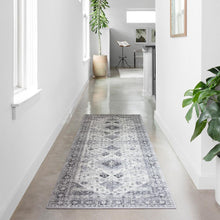 Cargar imagen en el visor de la galería, Loloi Area Rugs Skye