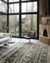 Cargar imagen en el visor de la galería, Sojourn Collection RG-01 Metal
