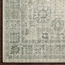 Cargar imagen en el visor de la galería, Loloi Area Rugs Skye
